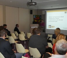 Školící konferenci „Strategické a územní plánování na polsko-českém pohraničí“ v Mladých Bukách